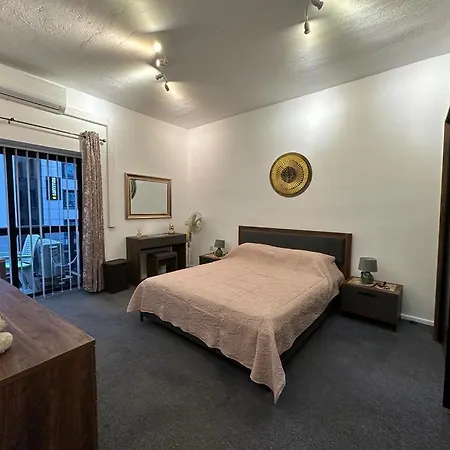 Boutique Слима